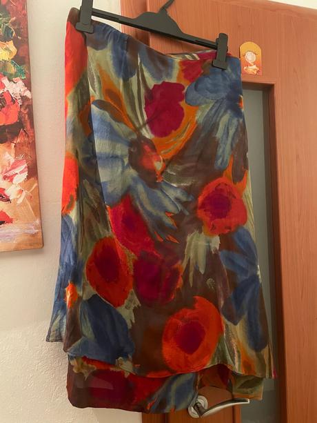 Romantická sukna, l