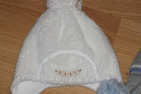 3x zimna ciapka, vyborny stav, 74