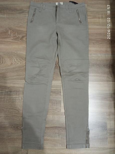 Nohavice, warehouse,38