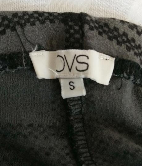 Dámske sivé legíny s čiernym vzorom, ovs, ovs,s