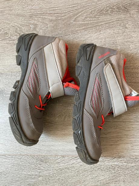 Turisticke topanky, quechua,34