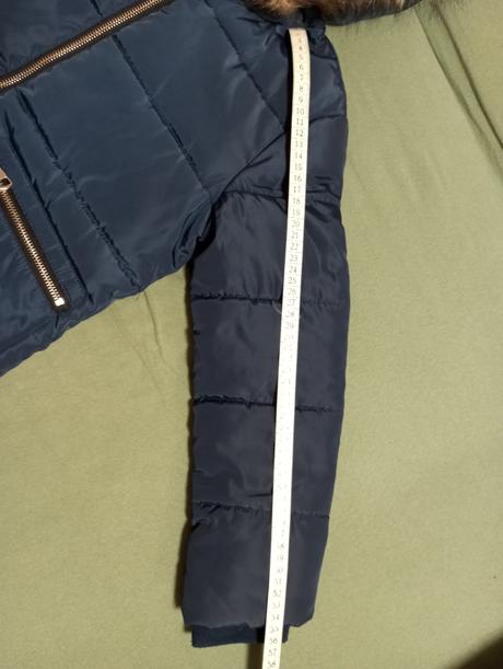 Parádna bundička, c&a,128