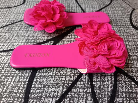 Ružové šľapky, 38