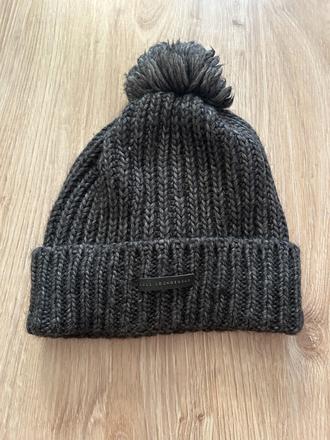 Štýlová vlnená čiapka slovenskej značky lull, 