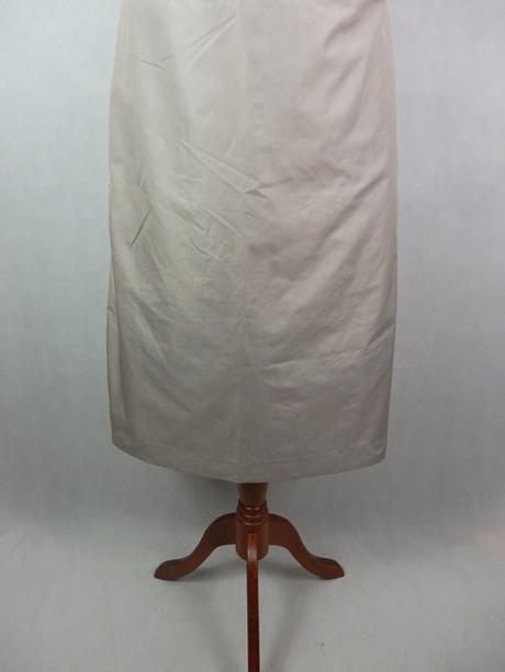 Luxusné béžové šaty, m