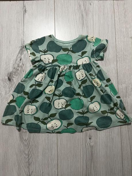 Jabĺčkové šaty, next,92