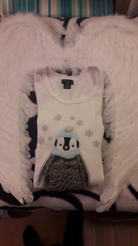 Teple tricko zo zimnym motivom, 152