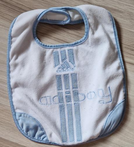 Znackový podbradník, 