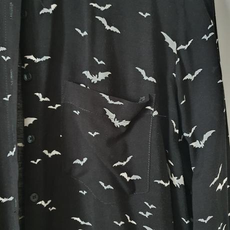 Halloween blúzka cropp s netopiermi, m