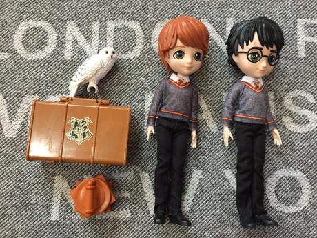 Babika harry potter, ron weasley a sova hedviga,