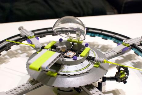 Lego 7065 základňa mimozemšťaňov,