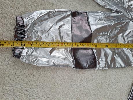 Kostým astronaut 5-6rokov zara nenosený,