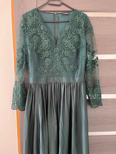 Tmavozelené spoločenské šaty, s