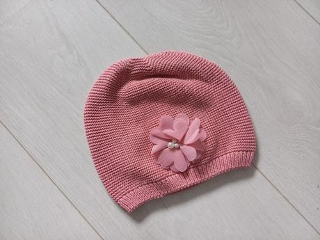 Dievčenská čiapka, 54