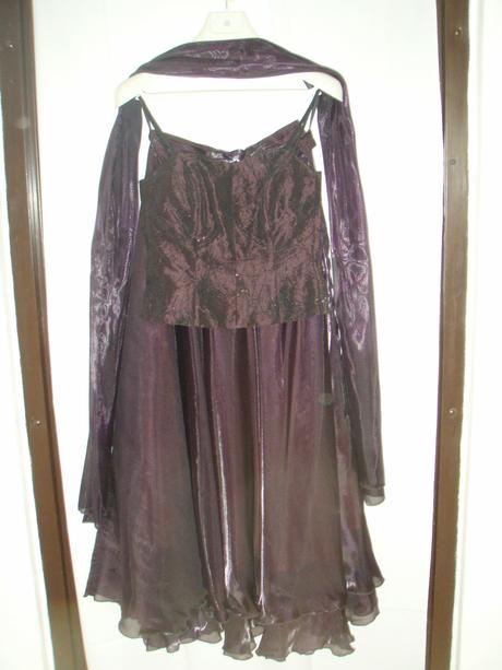 Fialové spoločenské šaty - dvojdielne, 38