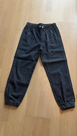 Chlapčenské riflové nohavice, h&m,140