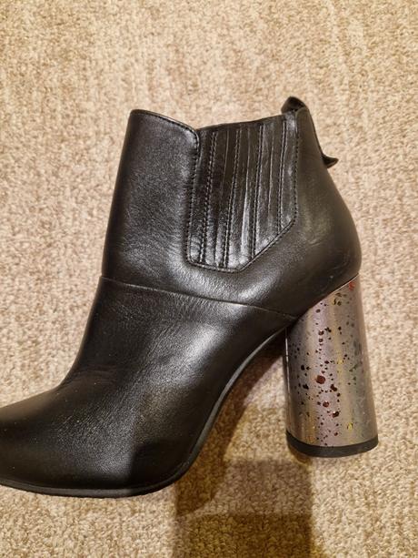 Členkové čižmy, 37