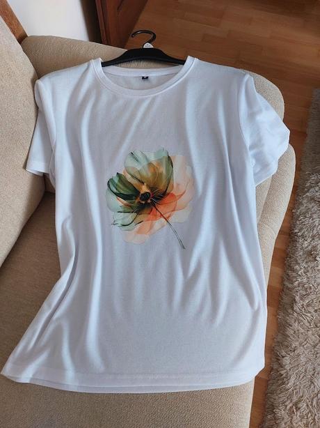 Tricko s kvetom m/l, m