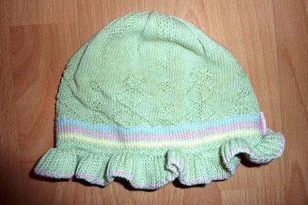 Kamea čiapka, minimálne nosená, v. 92-116, 110