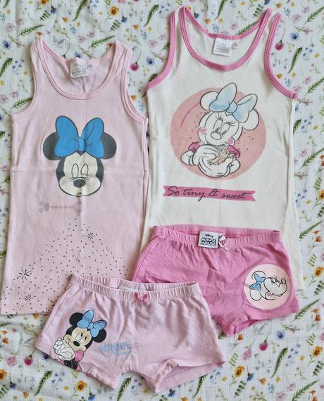 Tielko a gaťuše minnie, 98