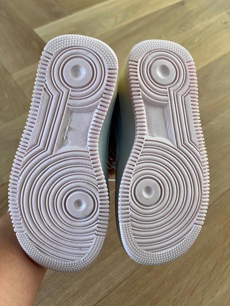 Vyššie tenisky, reserved,29