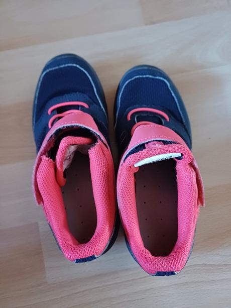 Turisticke poltopanky, quechua,29