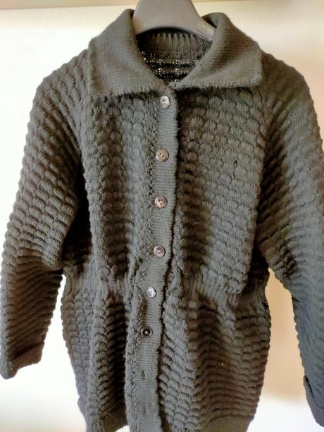 Dámsky vlnený sveter, 