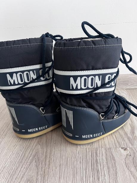 Moon boot snehule originál, 30