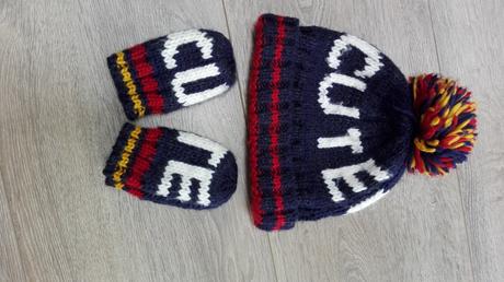 Čiapočka s rukavicami, primark,98