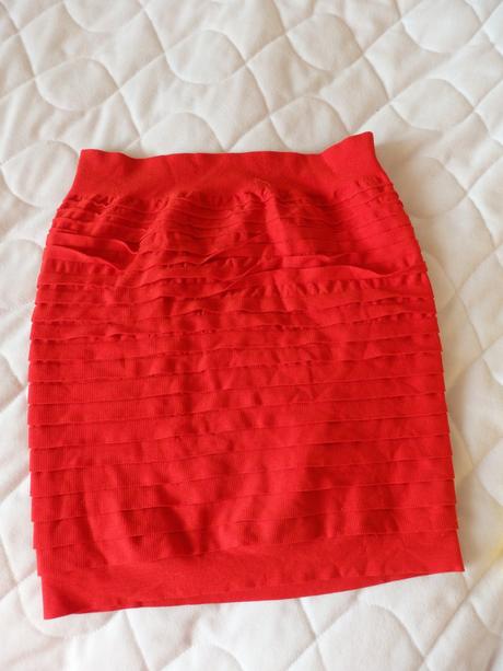 Elastická suknička pre tínedžerku, 164