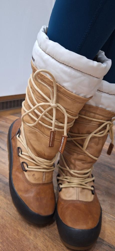 Snehule kožene zimne cižmy peak perfomance 40, 40