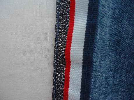 Skinny rifle s trblietavými lampasmi vel.xs-s, c&a,xs