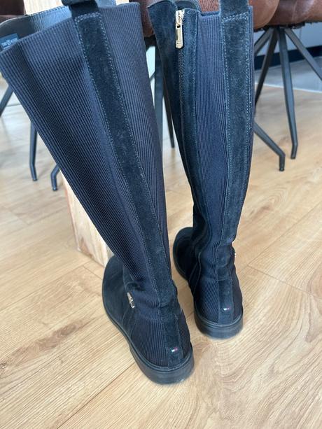 Kožené semišové čižmy, tommy hilfiger,38