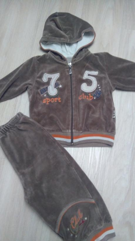 Tepláková súprava, 86