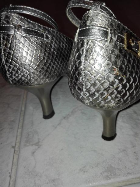 Kovovo strieborné lodičky, 37