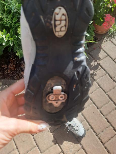 Tretry na bicykel, cyklisticke topanky, obuv, 38