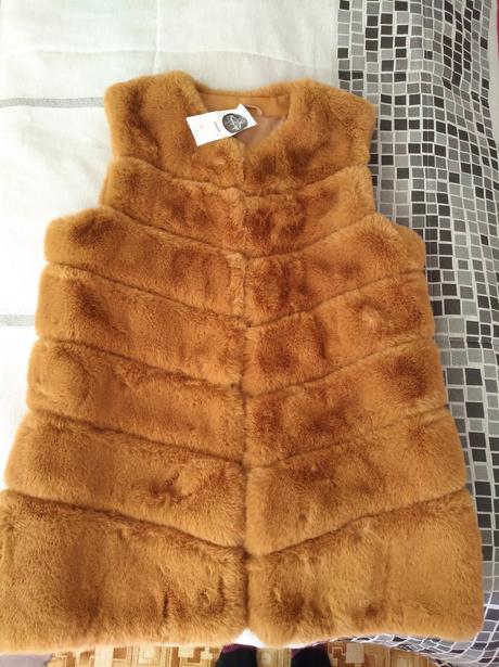 Kožušinová vesta l, l
