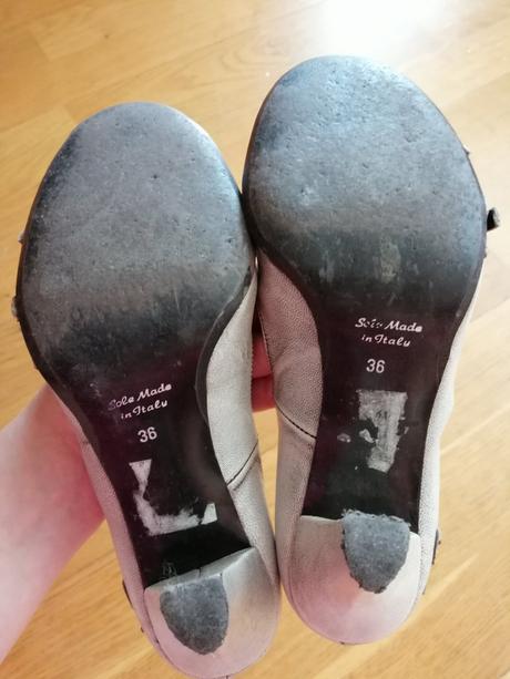 Sivé lodičky, baťa,36