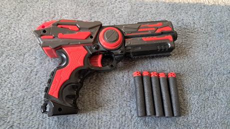 Hračkárska zbraň s 5 penovými nábojmi, 