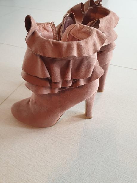 Kotníkové čižmy, 38