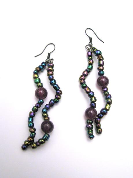 Dúhové korálkové náušnice,