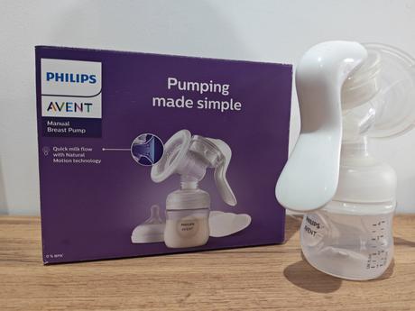 Manuálna odsávačka na mlieko avent, 