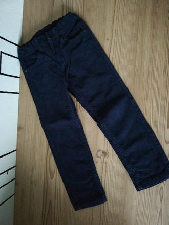 Mencestrove nohavice, lupilu,104