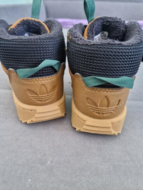 Zimne topanky, adidas,22