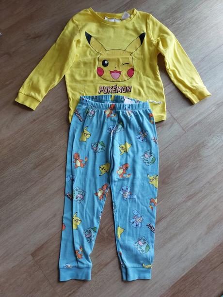 Pyžamko pokémon zn.h&m 110/116, h&m,110