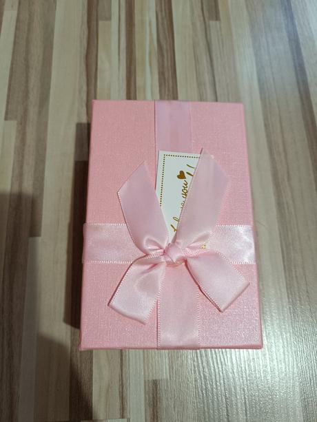 Mydlove ruže v darčekovom balení, 