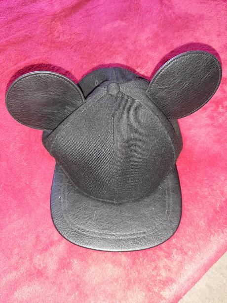 Šiltovka s uškami., h&m