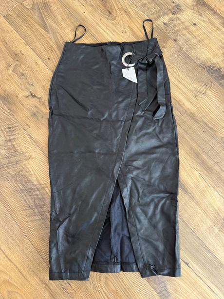 Koženkova midi suknička, river island,s