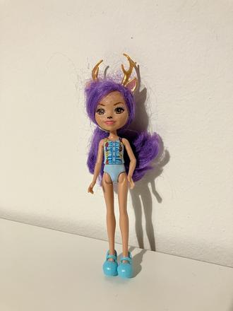 Bábika enchantimals,