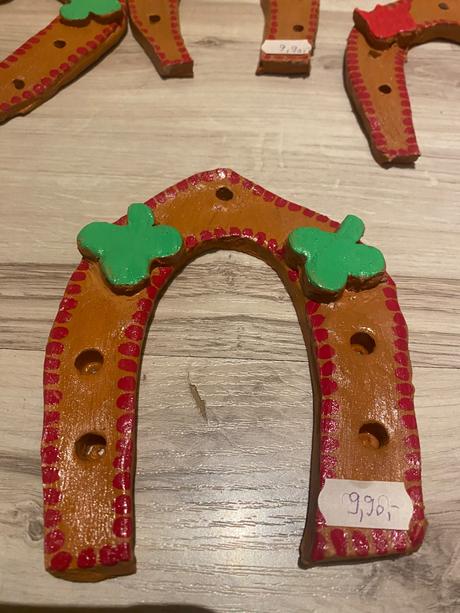 Krásna závesná dekorácia podková pre šťastie, 